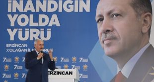 AK Parti İzmir Milletvekili Binali Yıldırım partisinin Erzincan il kongresinde konuştu