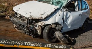 Aydın'da otomobil devrildi 3 yaralı