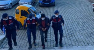 Beydağ'da aranan hükümlü jandarma tarafından yakalandı