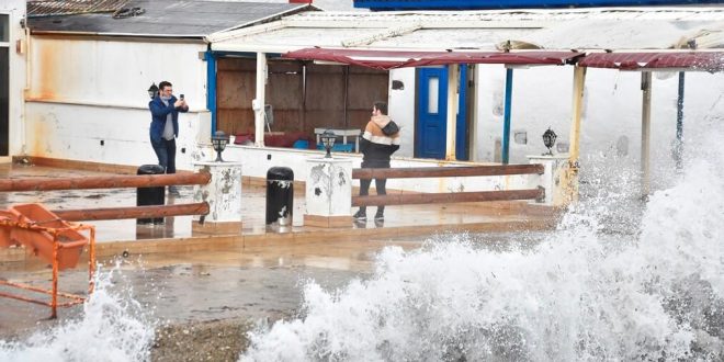 Bodrum'da kuvvetli rüzgar