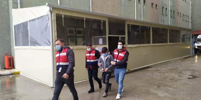 Denizli'de aranan hükümlü saklandığı evde yakalandı