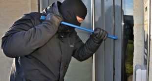 Didim'de hırsızlık şüphelisi 3 kişi tutuklandı