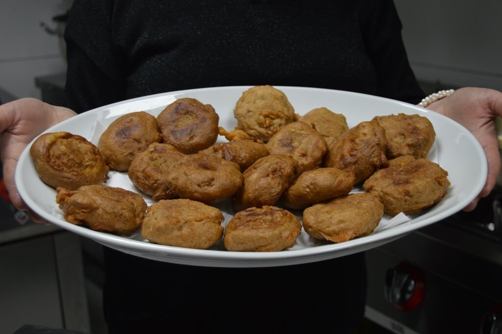 Gastronomi şehri Afyonkarahisar'ın eşsiz lezzeti Çullama köfte.