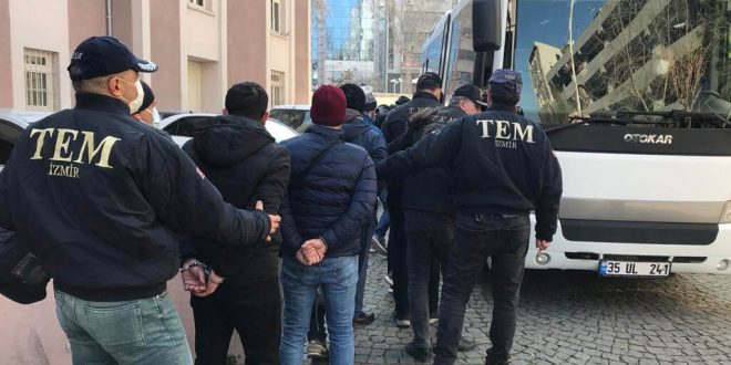İzmir Merkezli Fetö TSK yapılanmasında 25 Yeni Tutuklama