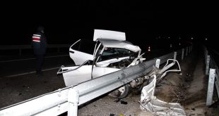 Manisa'da trafik kazasında bilanço 1 ölü 1 yaralı