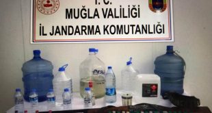 Muğla'da 2 şüpheli kaçak içki ve uyuşturucu iddiasıyla yakalandı