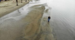 Muğla'da deniz suyu 40 metre çekildi