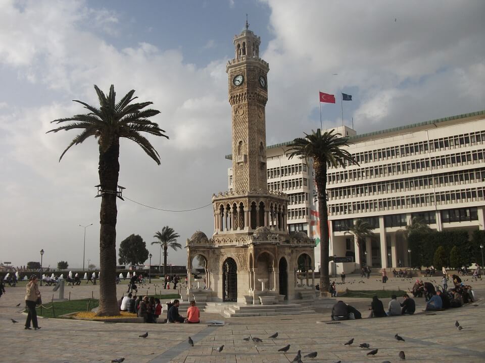 İzmir'in Tarihçesi