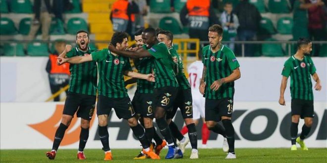 Akhisarspor, Fırat Gül yönetimindeki ilk maçında Bursaspor ile karşılaşacak