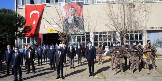 Aydın'da öğrencilerin ürettiği temizlik malzemeleri, Afrin'de görevli asker ve polislere gönderildi