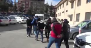 Denizli ve Afyonkarahisar'da dolandırıcılık yaptığı öne sürülen şüpheli tutuklandı