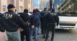 İzmir'de FETÖ'nün TSK yapılanmasına yönelik operasyonlarda 15 ayda 939 şüpheli tutuklandı