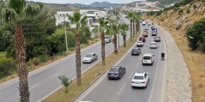 Bodrum ve Marmaris'te 17 Günlük kapanma öncesi yoğunluk arttı