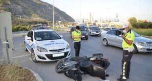 Aydın'da 3 yıl kesinleşmiş hapis cezası bulunan sanık çalıntı motosikletle kaçarken yakalandı