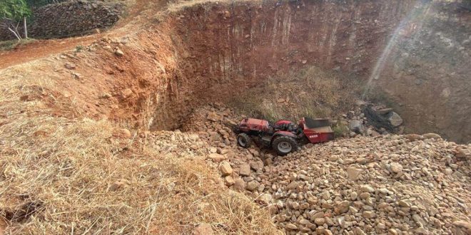 Aydın'da devrilen traktörün sürücüsü öldü