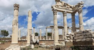 Bergama Antik Kenti'ndeki 1800 yıllık yaşam dünyaya tanıtıldı