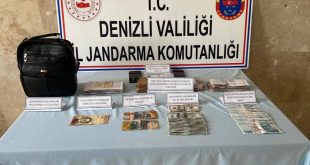 Denizli'de döviz satma bahanesiyle 200 bin lira dolandıran 4 zanlı tutuklandı