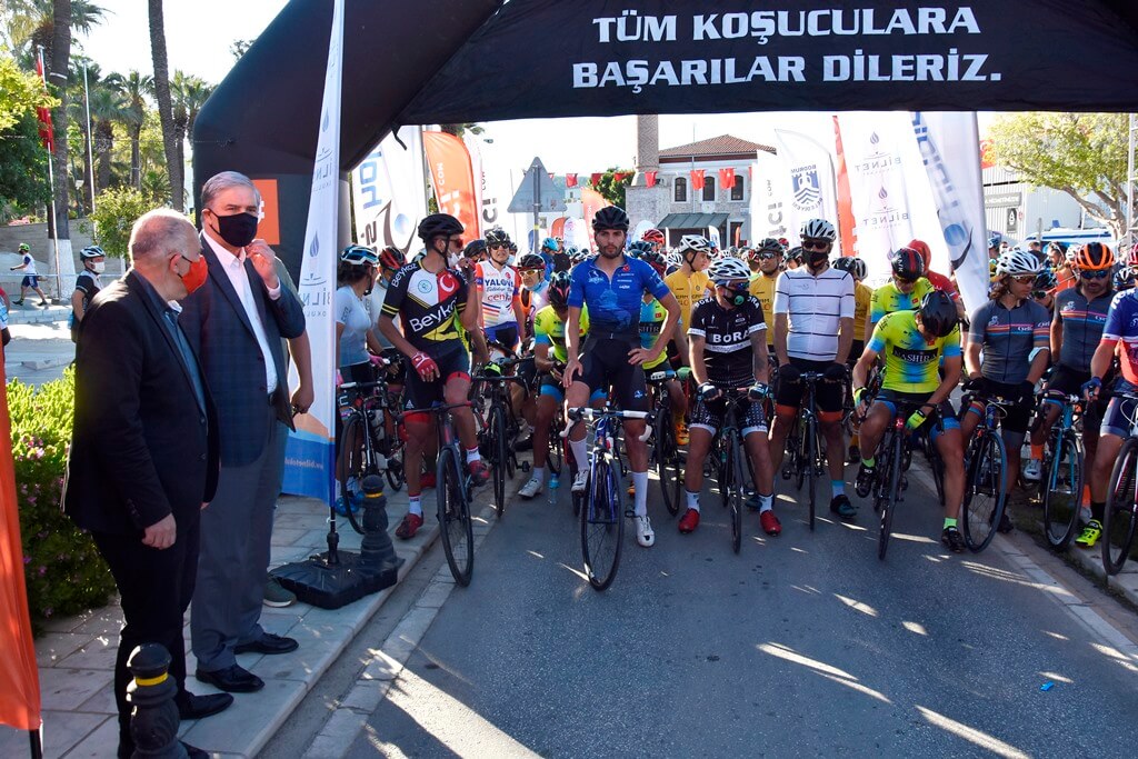 Halikarnas Gran Fondo Uluslararası Yol Yarışı Bodrum'da başladı