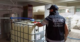 İzmir Bornova'da bir depoda 3 bin 500 litre etil alkol ele geçirildi