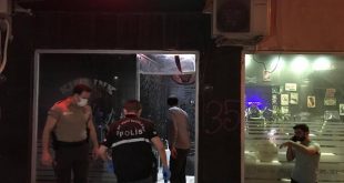 İzmir Konak ilçesinde çıkan silahlı kavgada 4 kişi yaralandı
