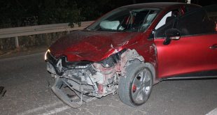 İzmir'de otomobille motosikletin çarpışması sonucu 1 kişi yaralandı