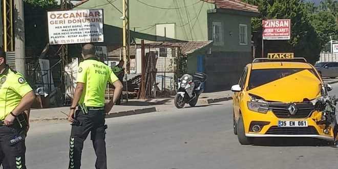 İzmir'in Ödemiş ilçesinde trafik kazasında 2 kişi yaralandı