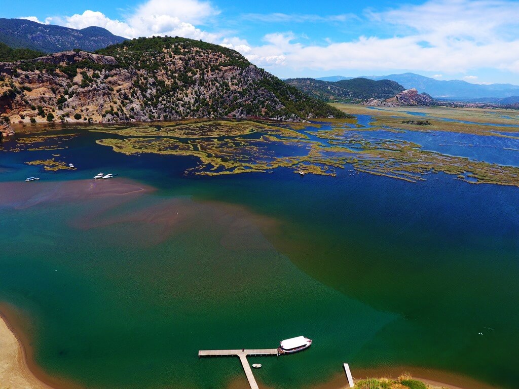 Labirent görünümlü Dalyan sazlıkları misafirlerini yine eşsiz bir yolculuğa çıkaracak