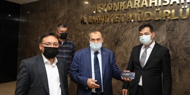 Milletvekili Eroğlu ve Vali Çiçek, yeni müze kompleksi inşaatında incelemelerde bulundu