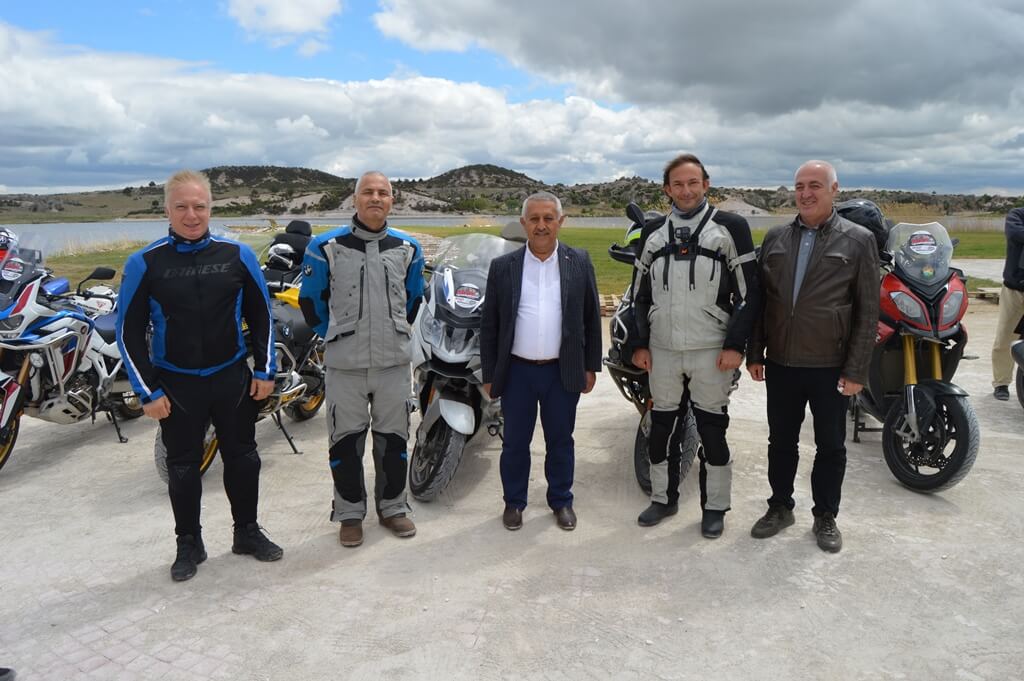 Motosiklet markalarının Türkiye yöneticileri Frig Vadisi'ni gezdi