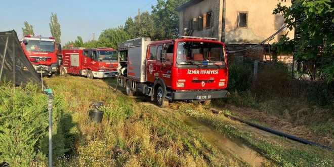 Ödemiş ilçesinde müstakil evde çıkan yangın söndürüldü