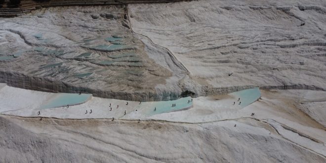 Pamukkale, yılın ilk 4 ayında 100 bin 145 ziyaretçi ağırladı