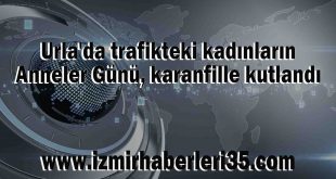 Urla'da trafikteki kadınların Anneler Günü, karanfille kutlandı