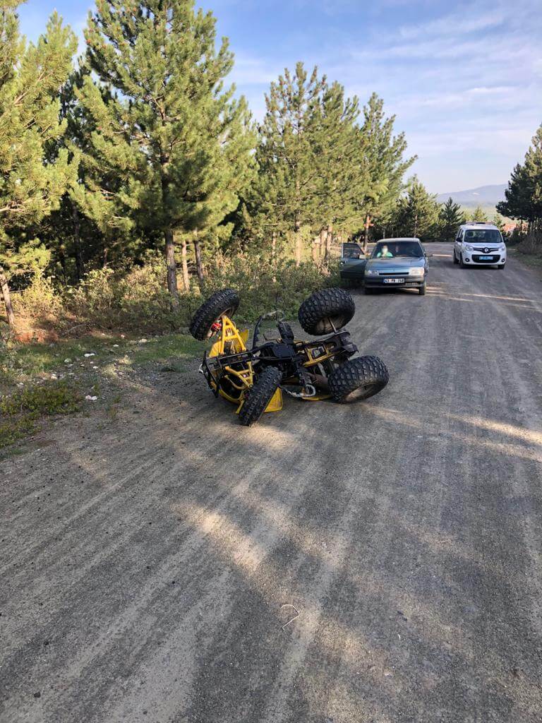 Uşak'ta devrilen ATV'nin sürücüsü yaralandı