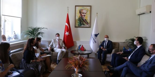 AB Türkiye Delegasyonu Başkanı Meyer-Landrut, İzmir'de çeşitli temaslarda bulundu