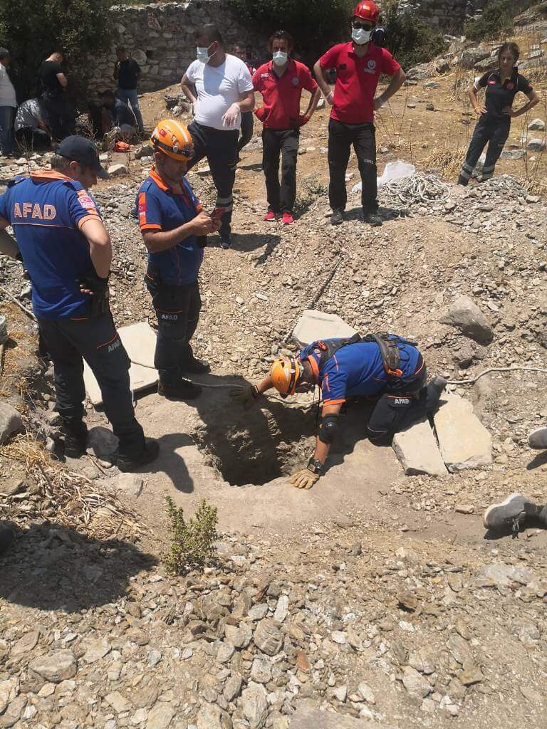 Aydın'da kuyuda kaçak kazı yaparken zehirlendiği öne sürülen kişi öldü