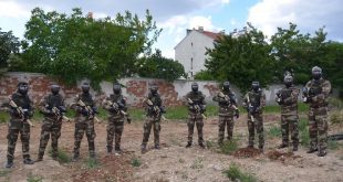 Demirci'de yapılan paintball sahası hizmete girdi