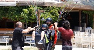 Engelli çocukların yamaç paraşütü hayali Fethiye'de gerçek oldu