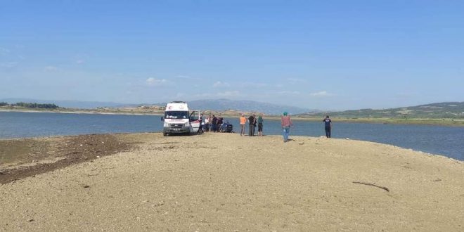 Manisa'da baraj gölünde kaybolan kadın aranıyor