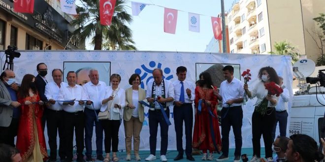 Memleket Partisi Genel Başkanı Muharrem İnce, partisinin Denizli il başkanlığını açtı