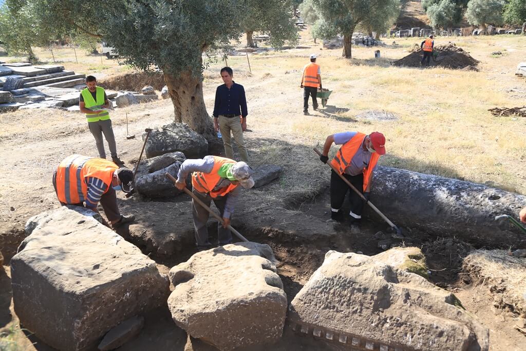 Muğla'da 2 bin 200 yıl önce yaptırılan Zeus Tapınağı eski ihtişamına kavuşuyor