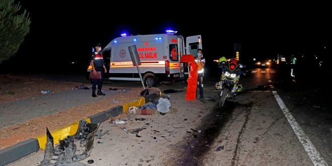 Muğla'da iki otomobil çarpıştı: 3 ölü, 5 yaralı