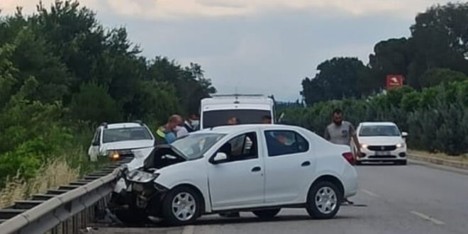 Saruhanlı'da trafik kazasında yaralanan sürücü tedavi altına alındı