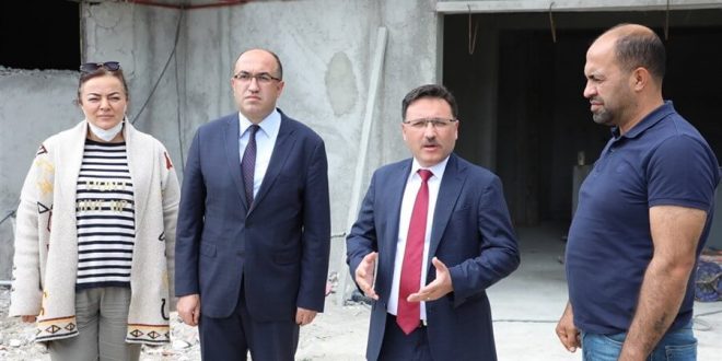 Vali Çiçek, Geleneksel Tıp Uygulamaları Merkezini inceledi