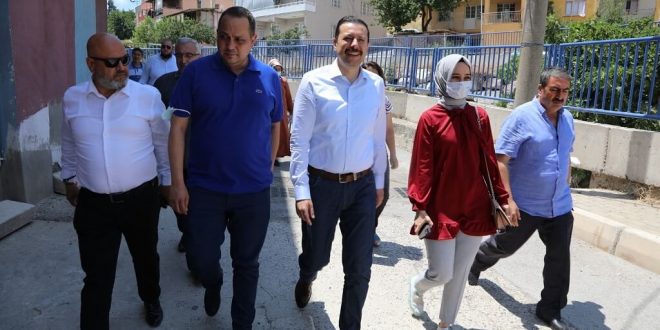 AK Parti'li Mahmut Atilla Kaya'dan İzmir Büyükşehir Belediyesine kentsel dönüşüm eleştirisi