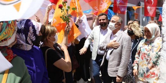 AK Partili Sürekli: "İzmir'in temel sorunları kırmızı alarm veriyor"