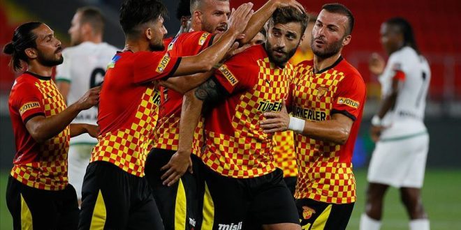 Göztepe, hazırlık maçında yarın Nazilli Belediyespor'la karşılaşacak