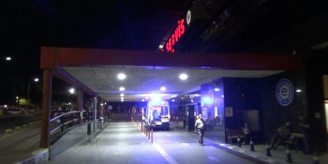 İzmir Bornova'da silahla vurulan kişi ağır yaralandı