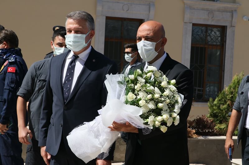 İzmir İl Emniyet Müdürlüğüne atanan Mehmet Şahne, göreve başladı