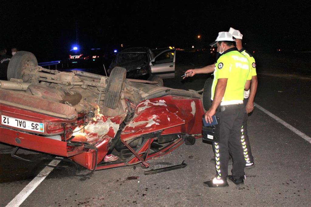 İzmir Ödemiş ilçesinde trafik kazasında bilanço 11 yaralı