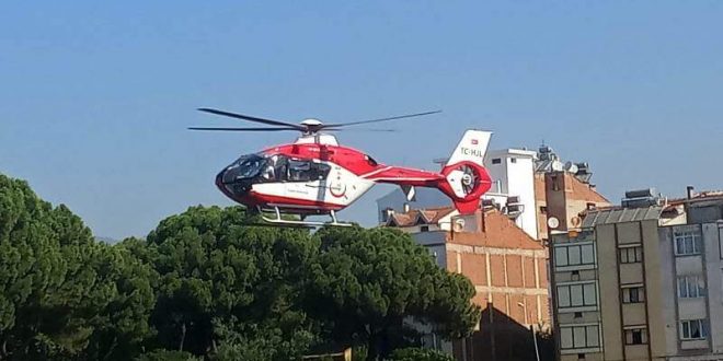 İzmir'de ambulans helikopter yeni doğan bebek için havalandı